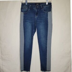 Earl Jean ~ Womens Two Tone Skinny Ankle Blue Jeans w/Raw Hem, Petite